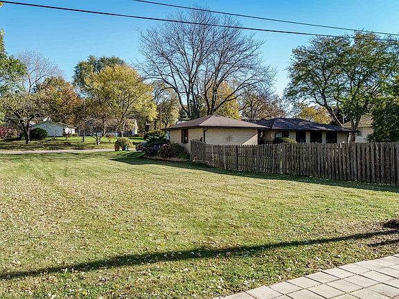 5th image of 4817 River Bluff Ct