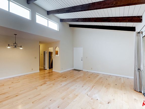 2nd image of 4925 Indian Wood Rd Unit 475