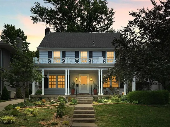 5535 Locust St, Kansas City, MO 64110