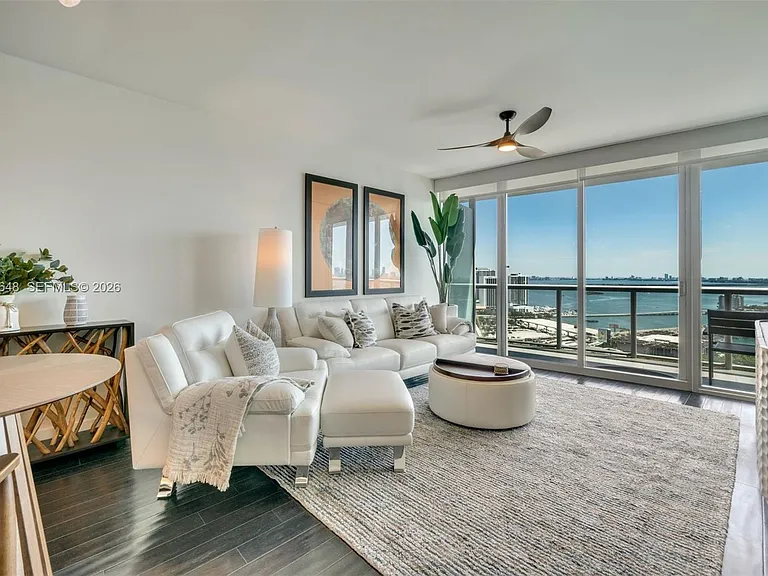 888 Biscayne Blvd #3111 — Photo 4