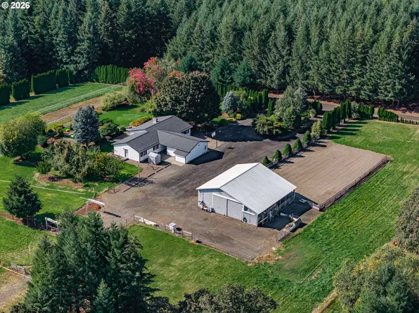 5822 NW Gales Creek Rd, Forest Grove, OR 97116