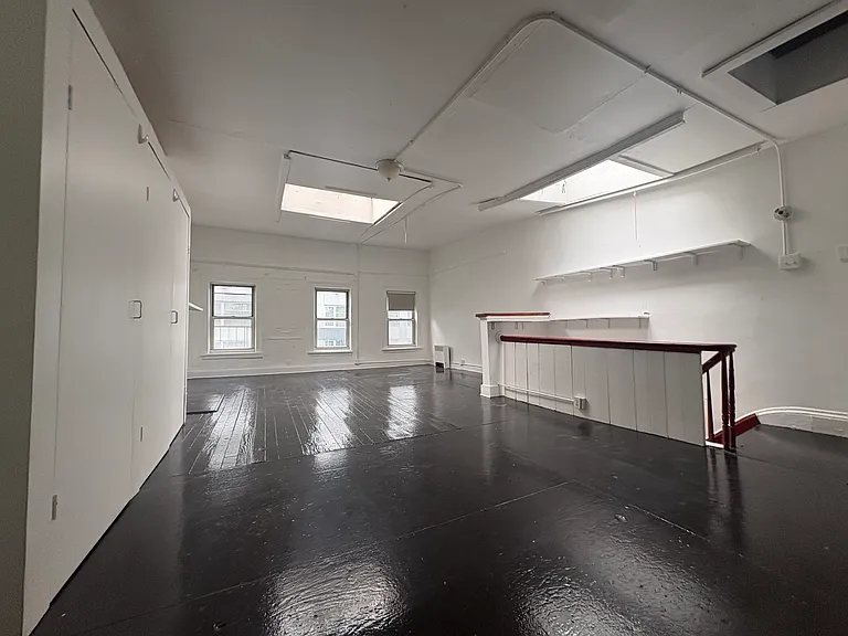 53 Duffield St #3 — Photo 4