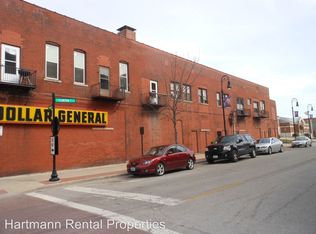 108 S Clinton St APT 12, Collinsville, IL 62234