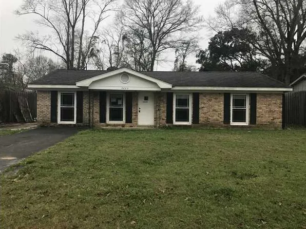 3803 Pleasant Valley Rd, Mobile, AL 36609