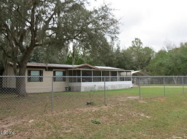 125 Janet Ave Unit 16, Interlachen, FL 32148