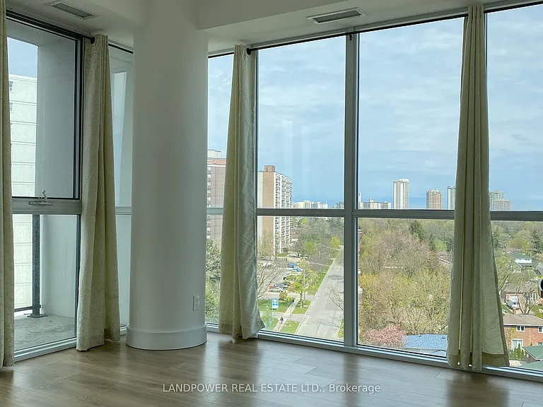 128 Fairview Mall Dr #805 — Photo 6