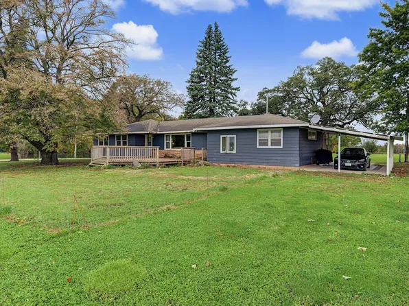 2197 235th St, Fort Dodge, IA 50501
