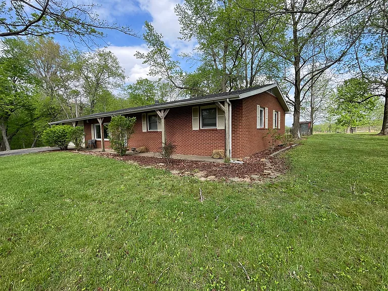 404 S Mayor Caliper Dr — Photo 16