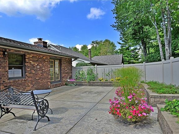 4th image of 5797 Calico Ln