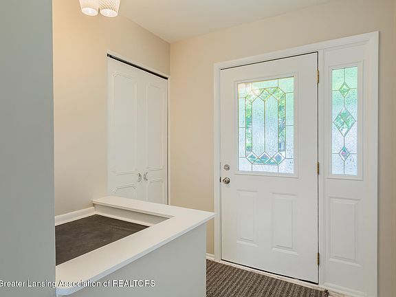 4th image of 2820 Tulane Dr