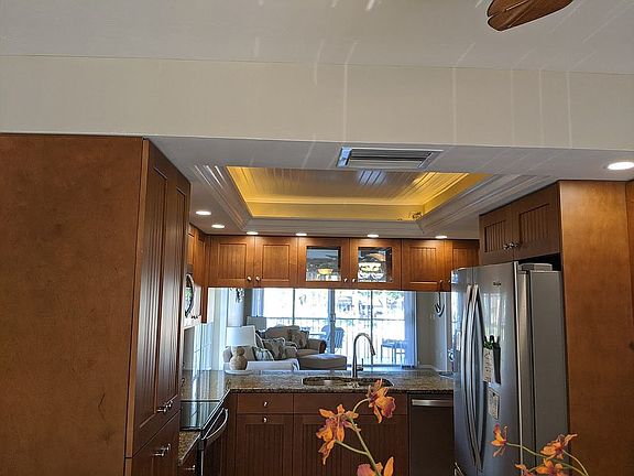 3rd image of 4634 SW 12th Pl APT 214