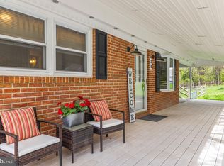 29 Old Chestnut Dr, Harpers Ferry, WV 25425