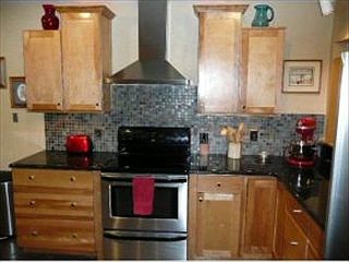4th image of 3611 Muirfield Dr