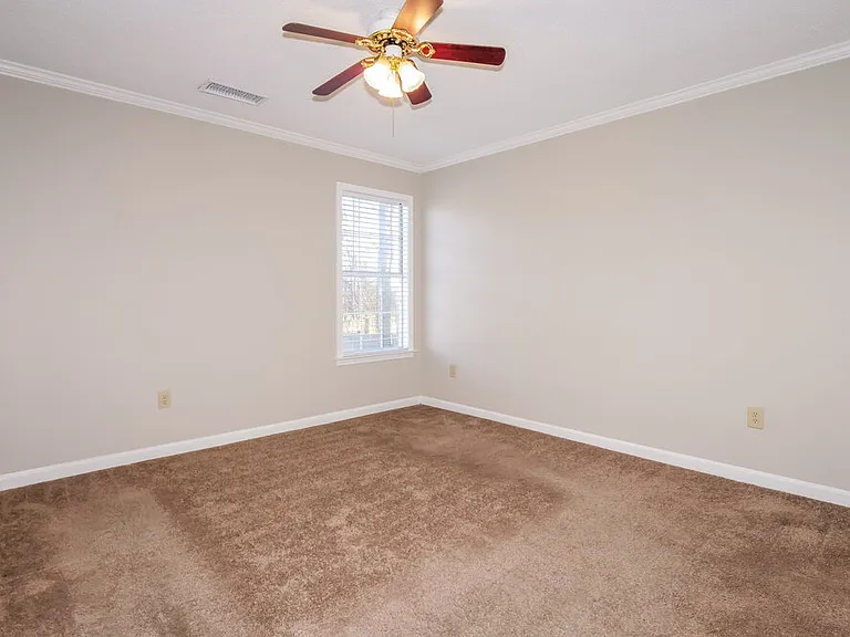 8421 Trinity Rd — Photo 14