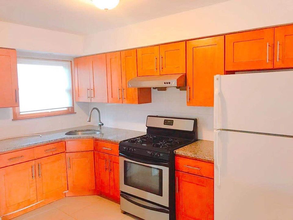 1st image of 5627 Fresh Meadow Ln #2F