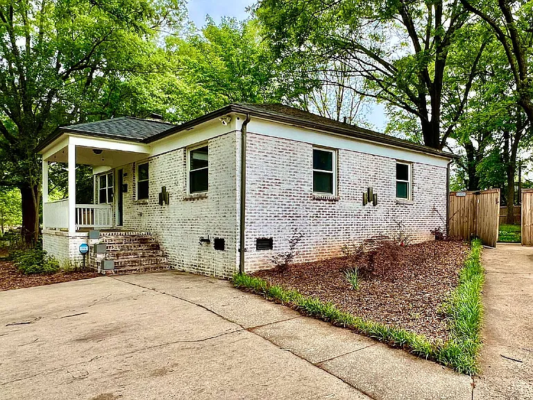 3500 Mathis Dr — Photo 26