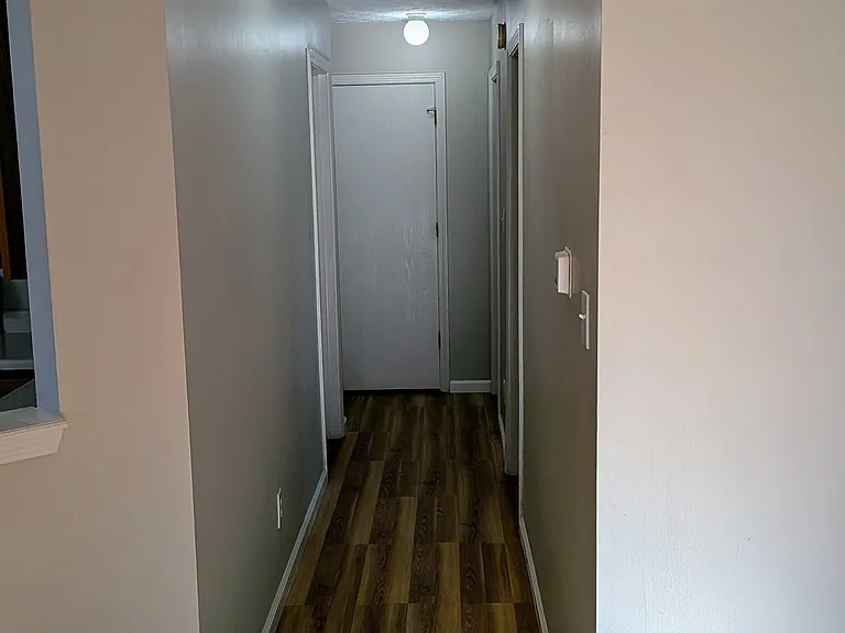 1065 Williamsburg Way — Photo 9