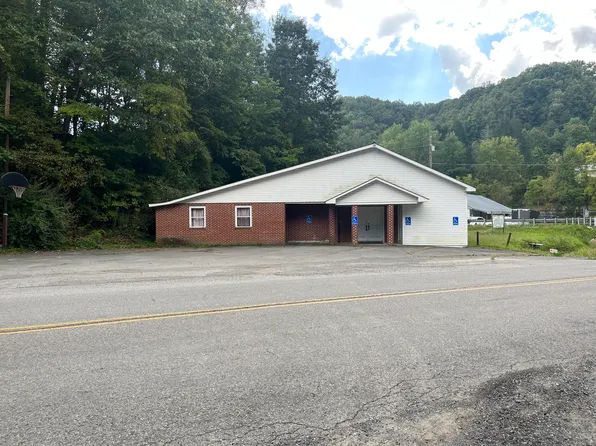 4806 Little Tom Rd, Coeburn, VA 24230