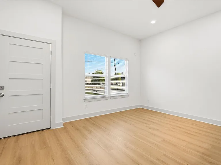 9819 Turnbow St #C — Photo 17