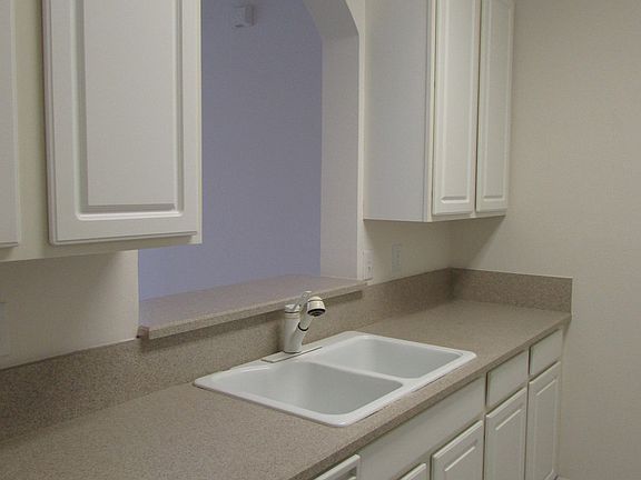 2nd image of 7801 Pt Meadows Dr Unit 5301