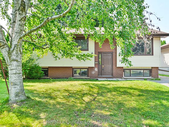 2nd image of 108 Nicholas St