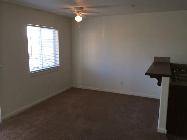 1017 SE 12th Ave — Photo 58