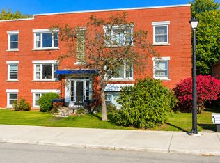 371 Churchill Avenue North, Ottawa, ON K1Z 5C4