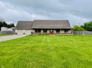 4706 W Old Trail Rd, Knightstown, IN 46148