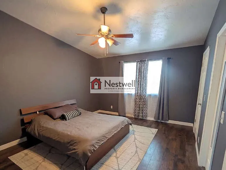 1637 W Crystal Ridge Dr — Photo 10