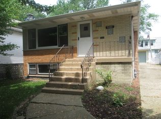 3004 W 109th St, Chicago, IL 60655