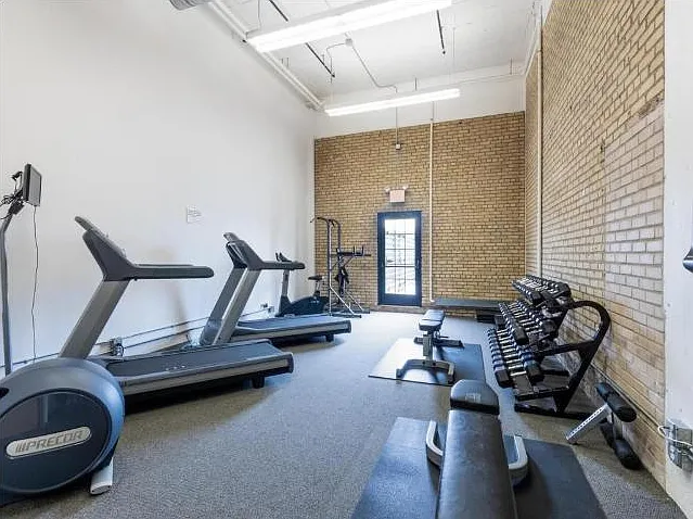 730 Stinson Blvd #124 — Photo 9