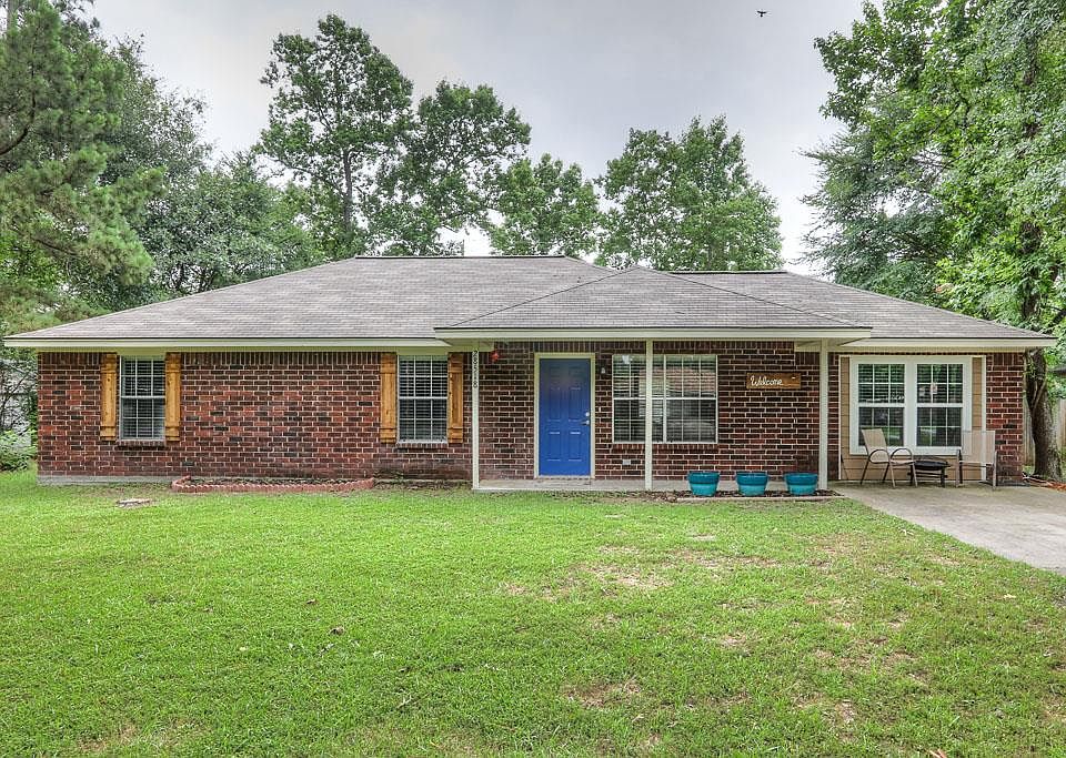 1st image of 28518 Champion Oaks Dr