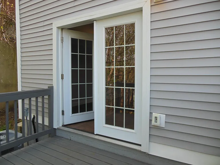 93 Hillside Ave — Photo 17