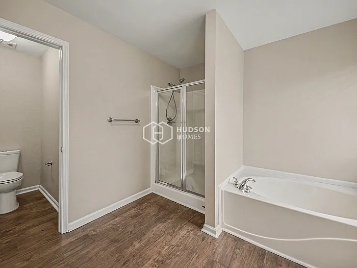 1144 Alden Glen Dr — Photo 12