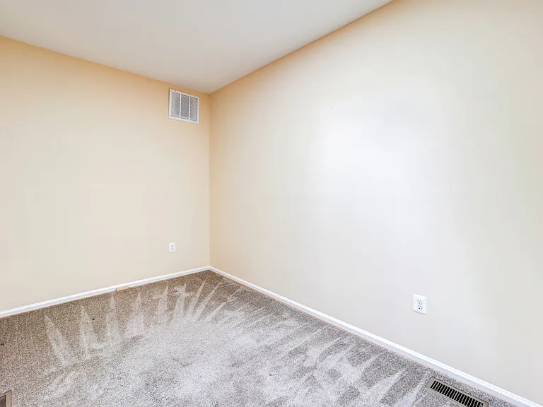 20649 Shadyside Way #B — Photo 25
