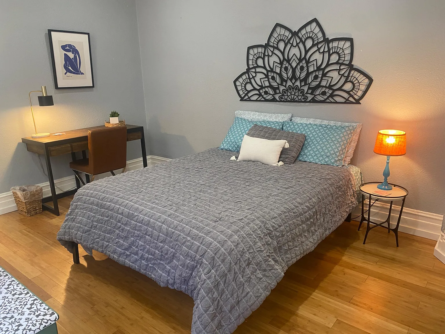 4 bed, 5.0 bath, 1250 sqft, $1,659 — Photo 4