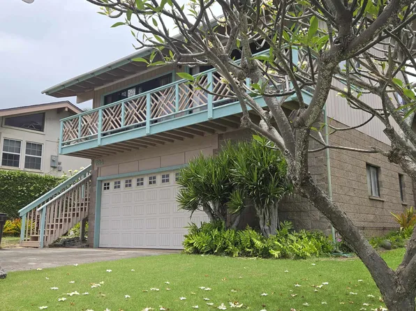 734 Wailupe Dr, Wailuku, HI 96793