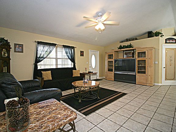 3rd image of 12542 Pannikin Ave