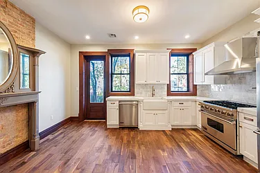 Sold by Nest Seekers International