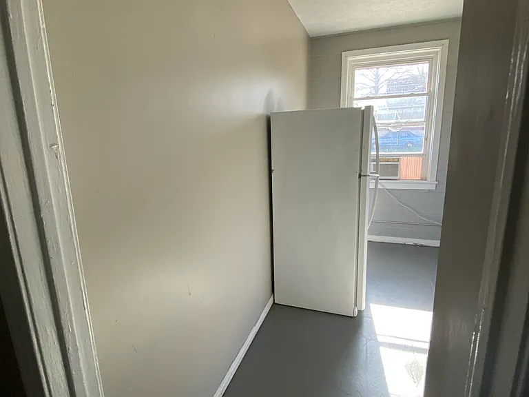 110 S 21st St #3 — Photo 3