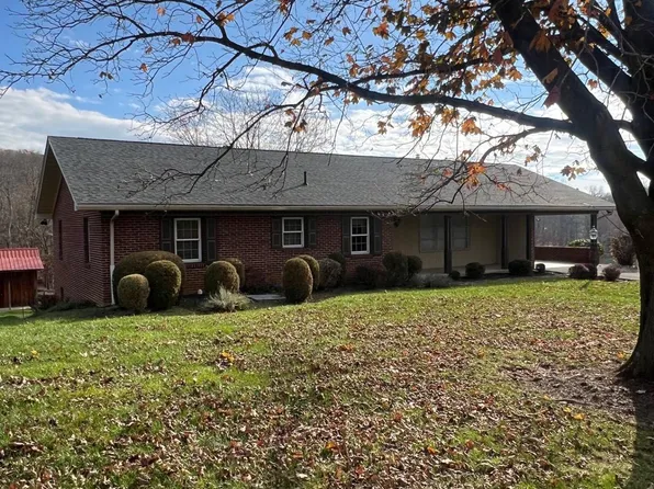 12109 Cove Rd, Clear Spring, MD 21722