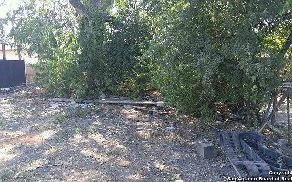 3rd image of 330 Utah St