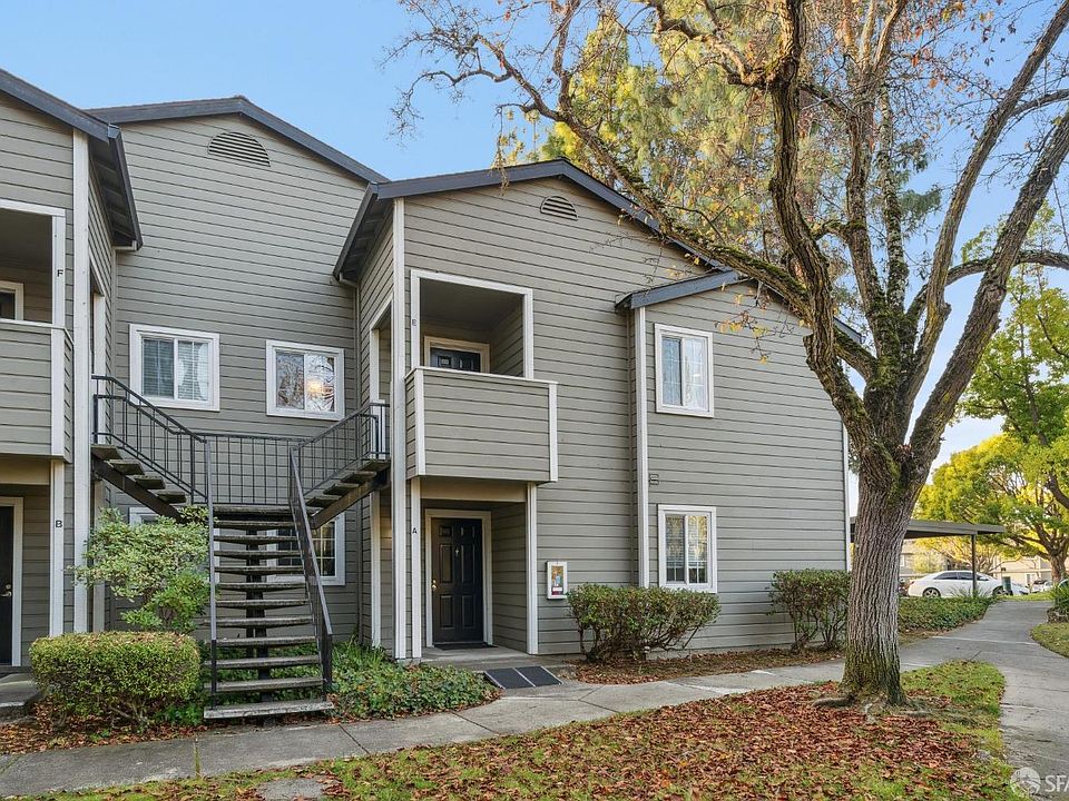 1st image of 660 Canyon Oaks Dr APT E