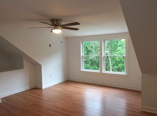 418 Purdy Hill Rd, Monroe, CT 06468