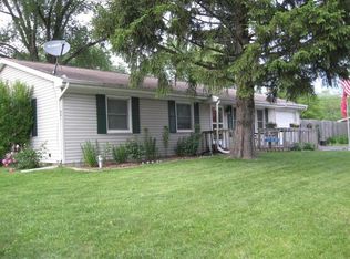 741 Baltimore Rd, Valparaiso, IN 46385