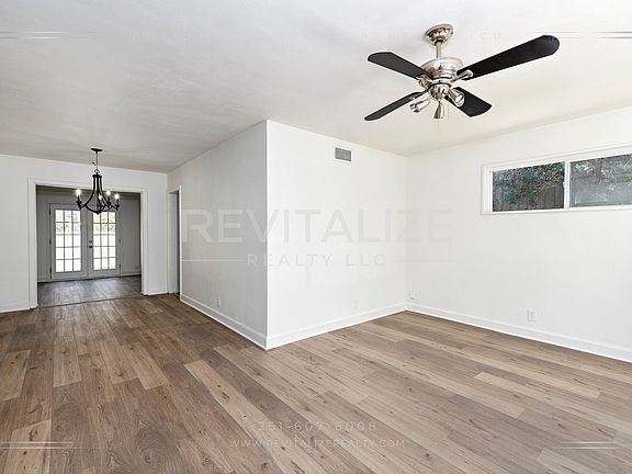 3rd image of 2756 N Barksdale Dr