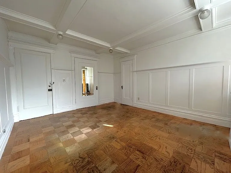 1 Bed 1 Bath- with Hardwood Floors in Downtown Berkeley — Photo 8
