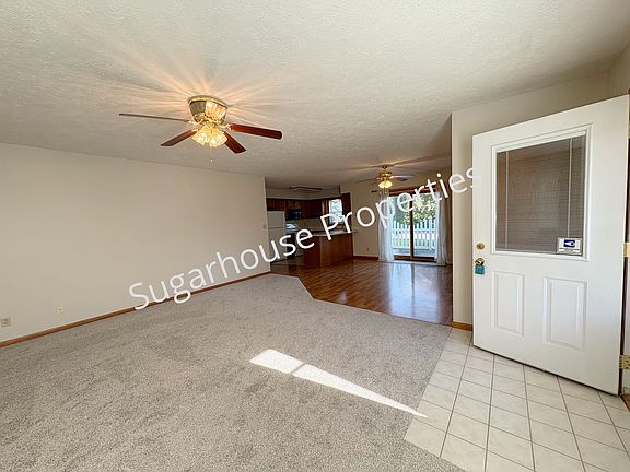 3rd image of 8264 Karl Ridge Rd