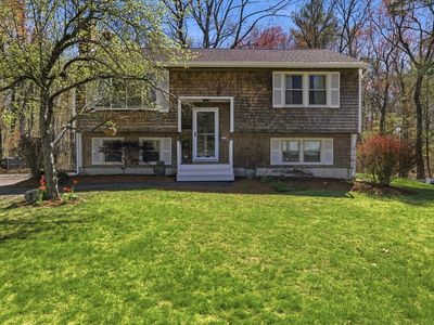 7 Barrows Ct, Norton, MA, 02766