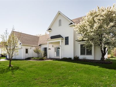 381 Old Country Rd, Rochester, NY, 14612